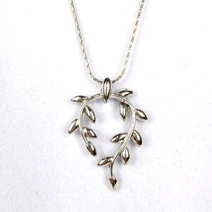 Vine Necklace Silver Tone 18" Chain